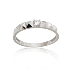 Dámský prsten z bílého zlata se zirkony PR0599F + DÁREK ZDARMA