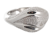 Stříbrný prsten s čirými zirkony strp0237f