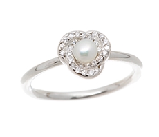 Dámský stříbrný prsten s perličkou a zirkony AGG152