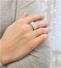 Stříbrný prsten s krystaly Swarovski bílý 75011.1